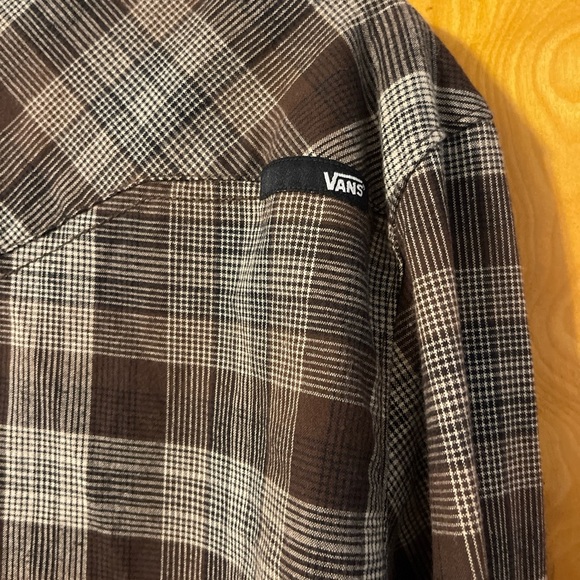 VANS..BROWN..PLAID..WESTERN..COTT
ON..PEARL SNAP..SHIRT..MEN Size M - Picture 10 of 12